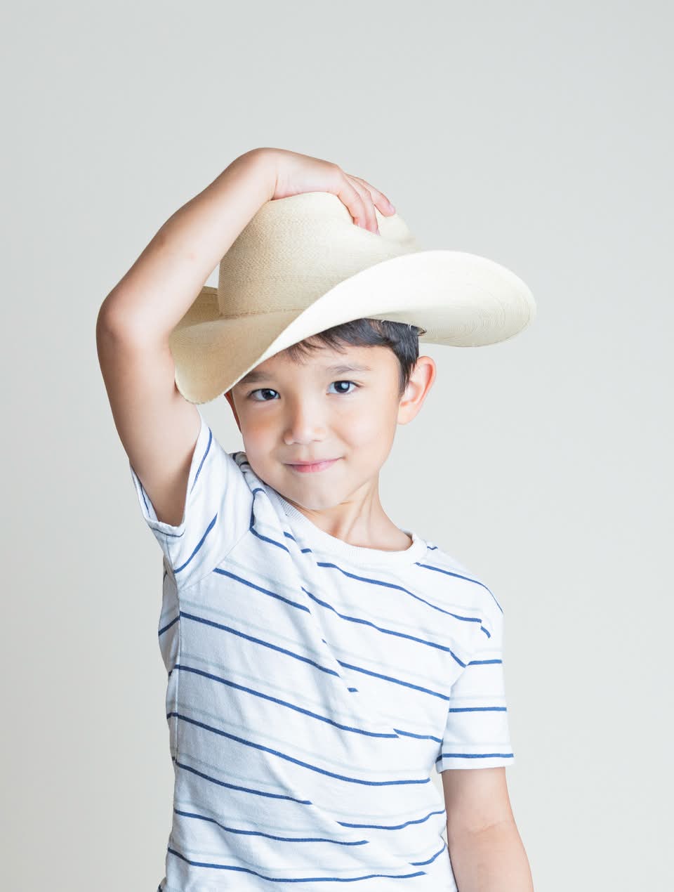 Child portrait photography with warm expression